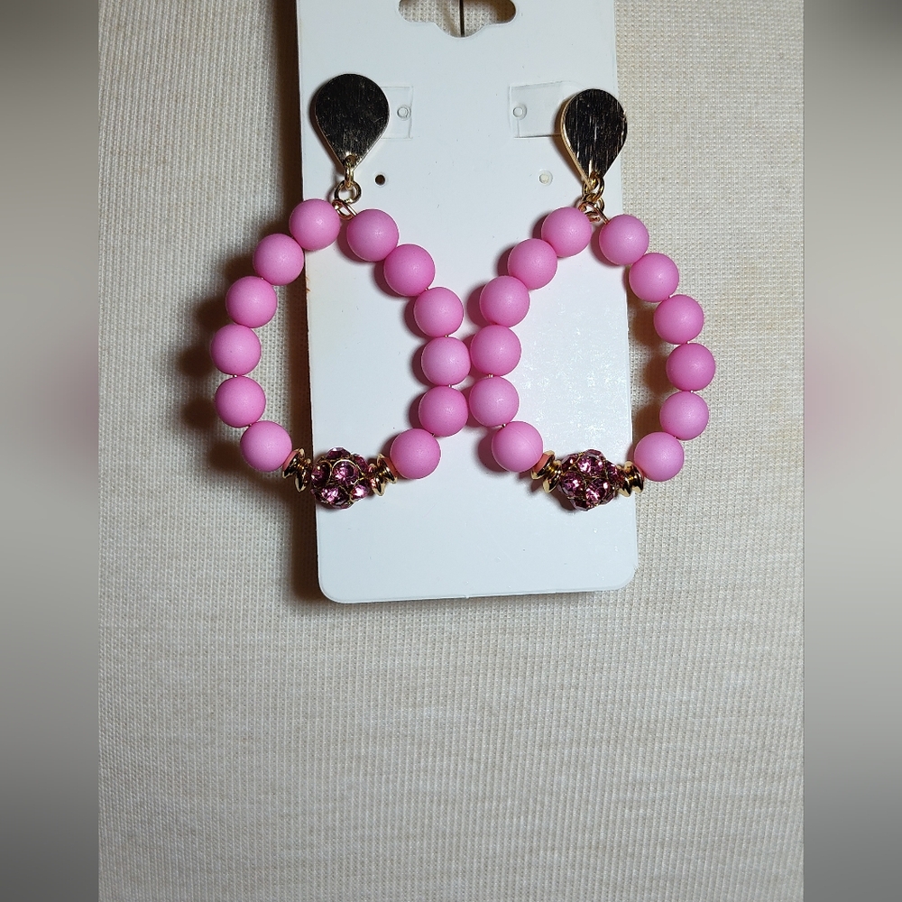 Pretty Pink Beaded Hoop With Bling Earrings NWOT